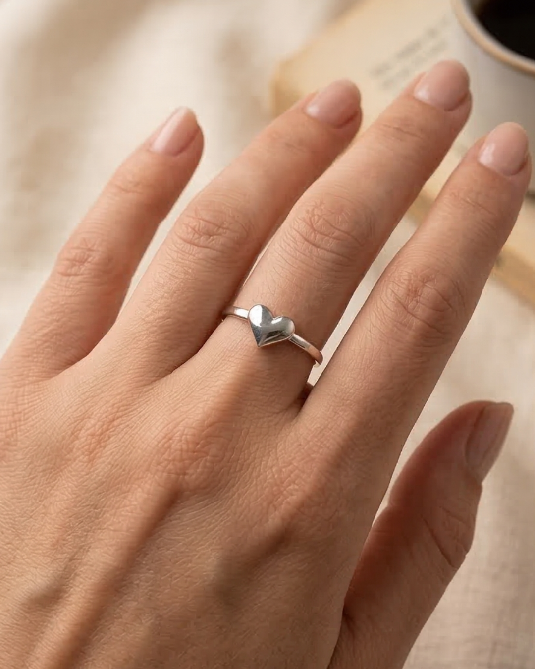 Minimalist Silver-Tone Heart Fashion Ring - Image 2