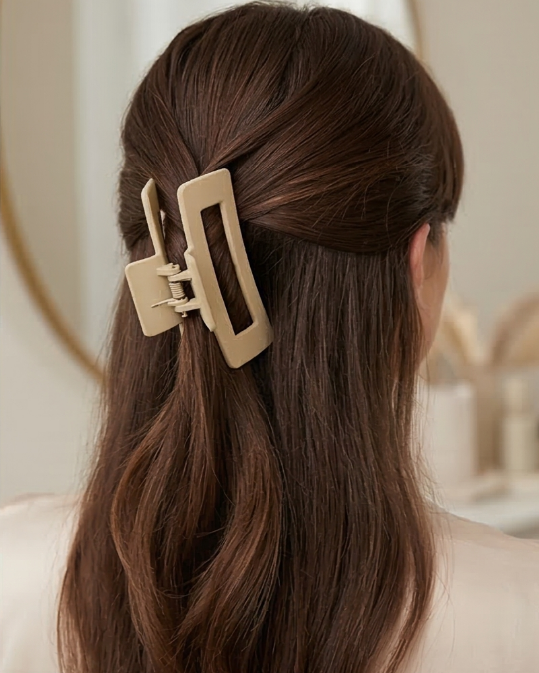 Large Matte Rectangular Clip for Hair - Image 3