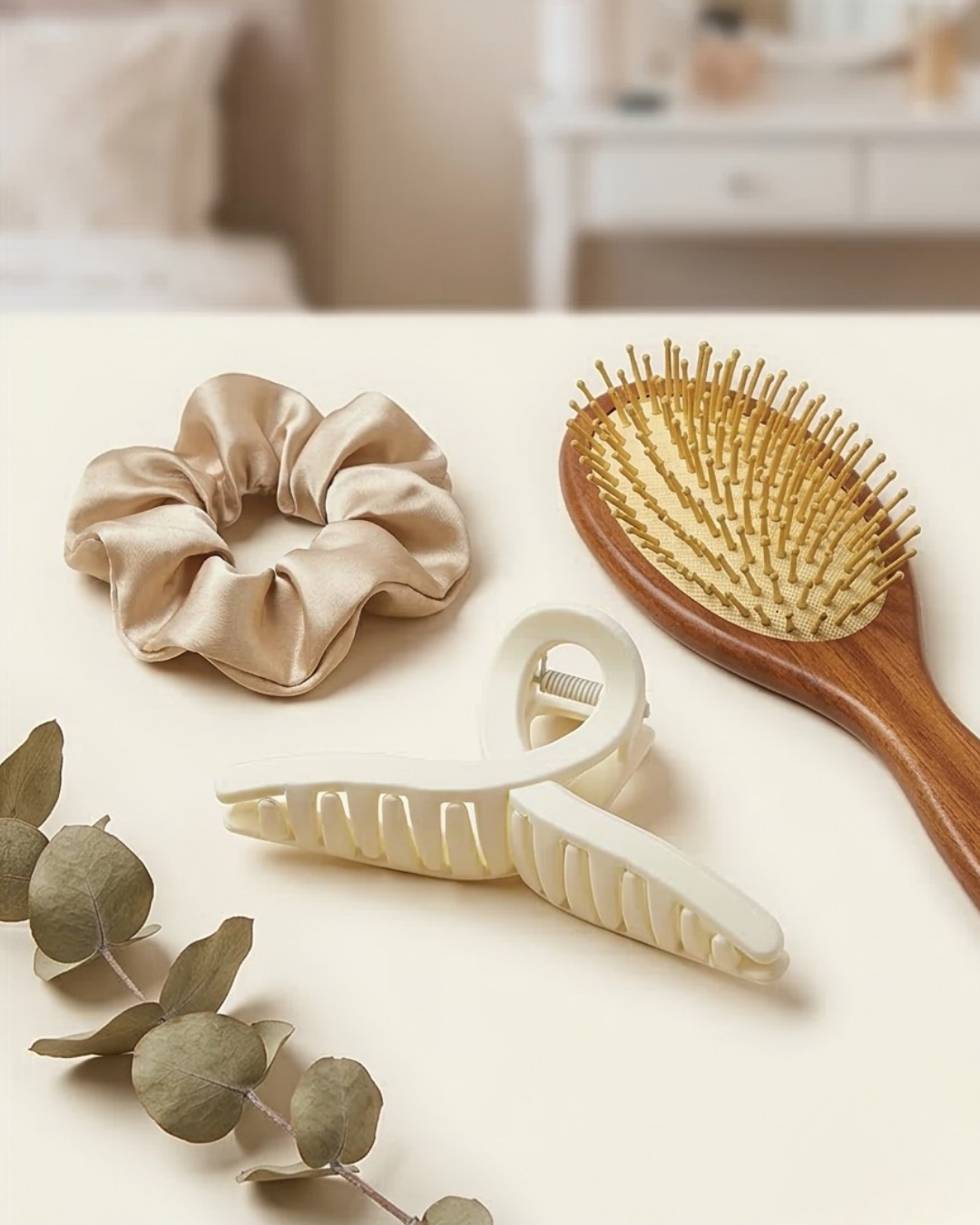 Large Matte Infinity Twist Hair Clip - Image 3